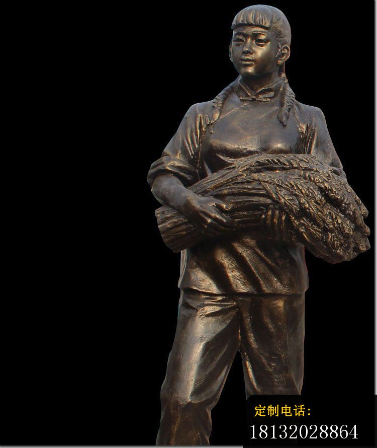抱着稻谷的女人铜雕，农场人物铜雕_750*890