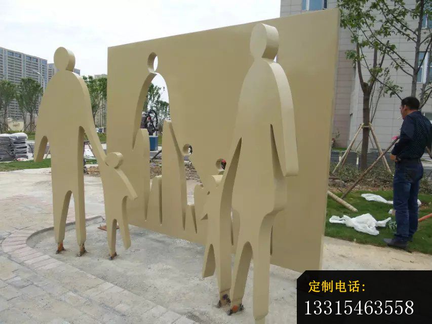 不锈钢抽象广场人物雕塑_853*640