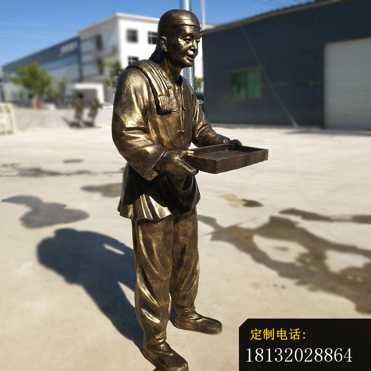 仿铜迎宾人雕塑，步行街景观小品雕塑 (2)_750*750