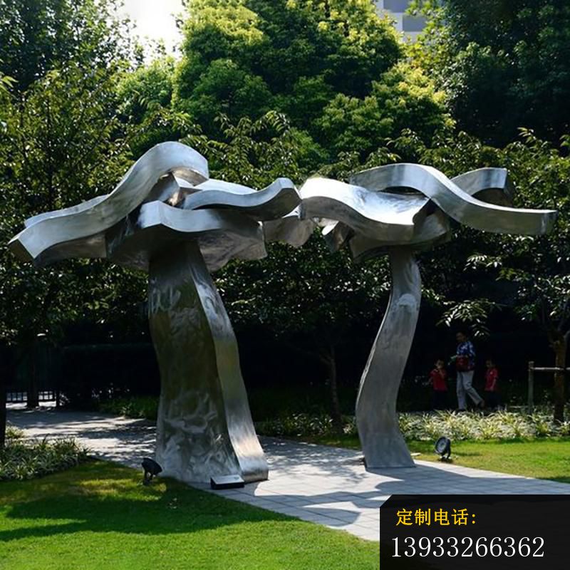 不锈钢创意门雕塑，公园景观雕塑_800*800