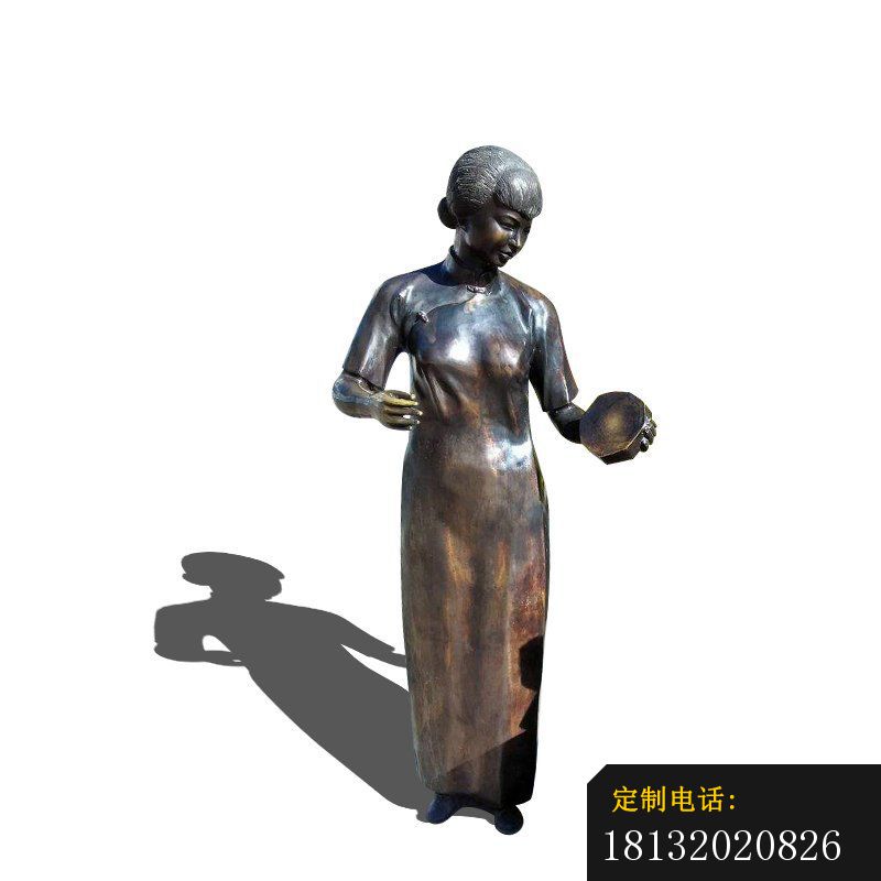 铜雕穿旗袍人物   广场小品雕塑_800*800
