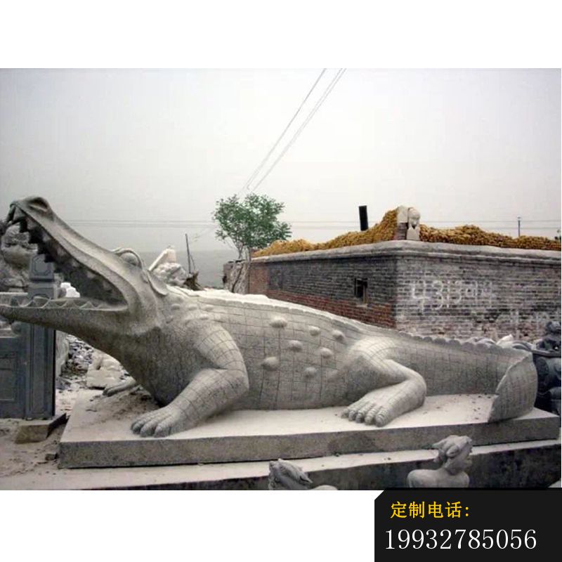 鳄鱼石雕，青石鳄鱼雕塑_800*800