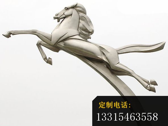 飞奔的马雕塑，不锈钢动物雕塑 (3)_592*444