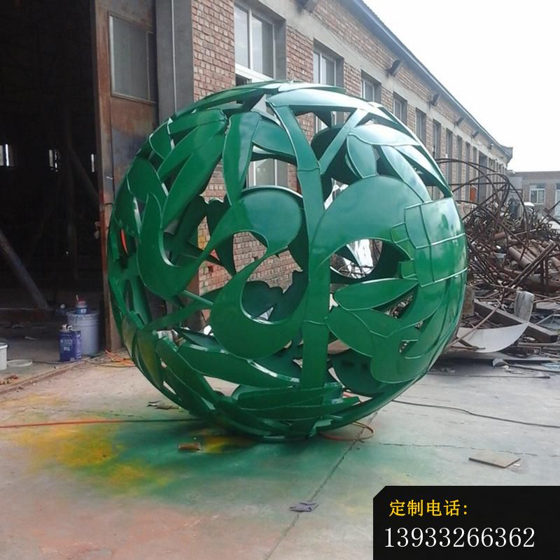 学校绿色不锈钢镂空球雕塑_800*800