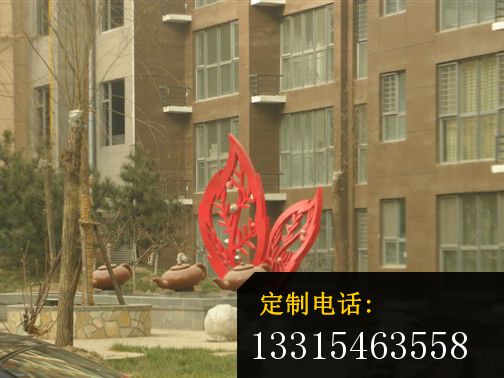 不锈钢树叶雕塑，_504*378