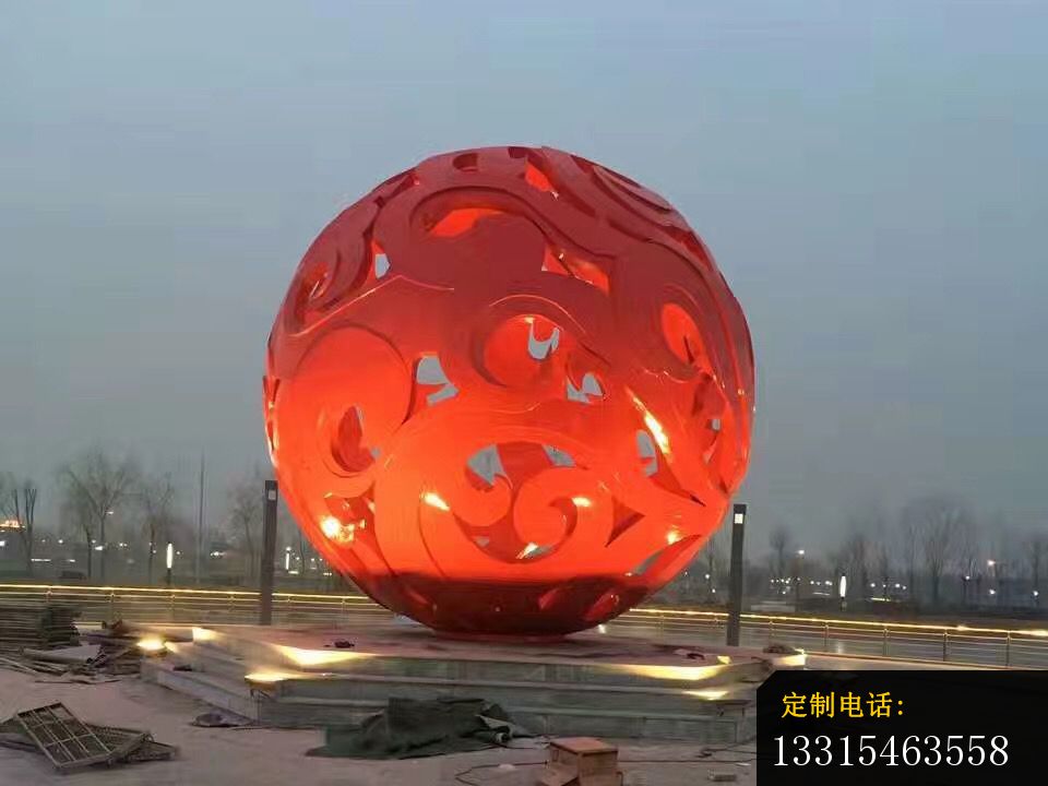 不锈钢镂空球，广场景观雕塑_960*720