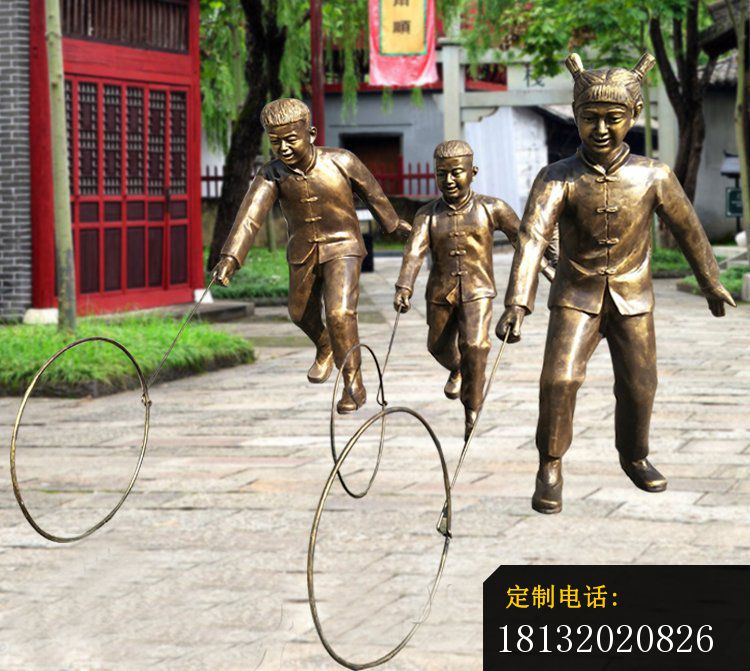 铜雕玩花圈    广场人物雕塑_750*671