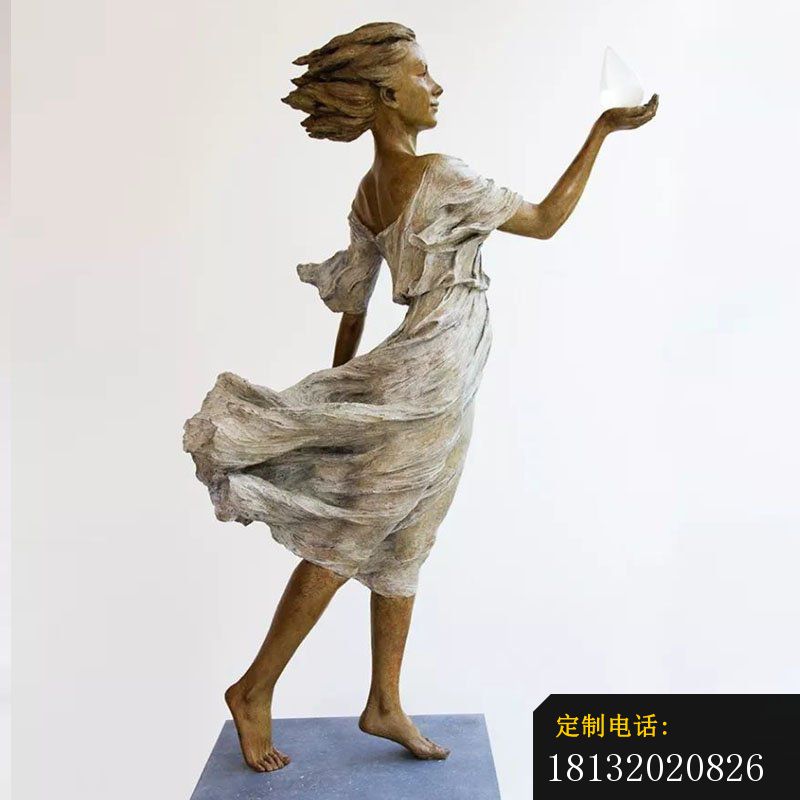 铜雕西方美女玩耍   广场人物雕塑 (2)_800*800
