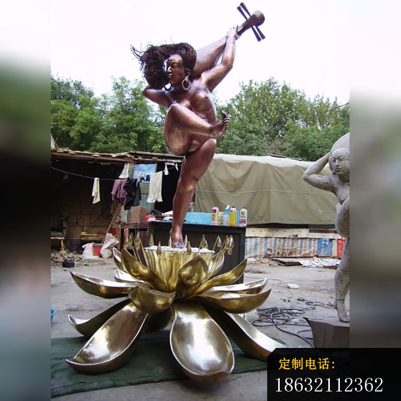 莲花座上跳舞的女人铜雕，广场人物铜雕_800*800