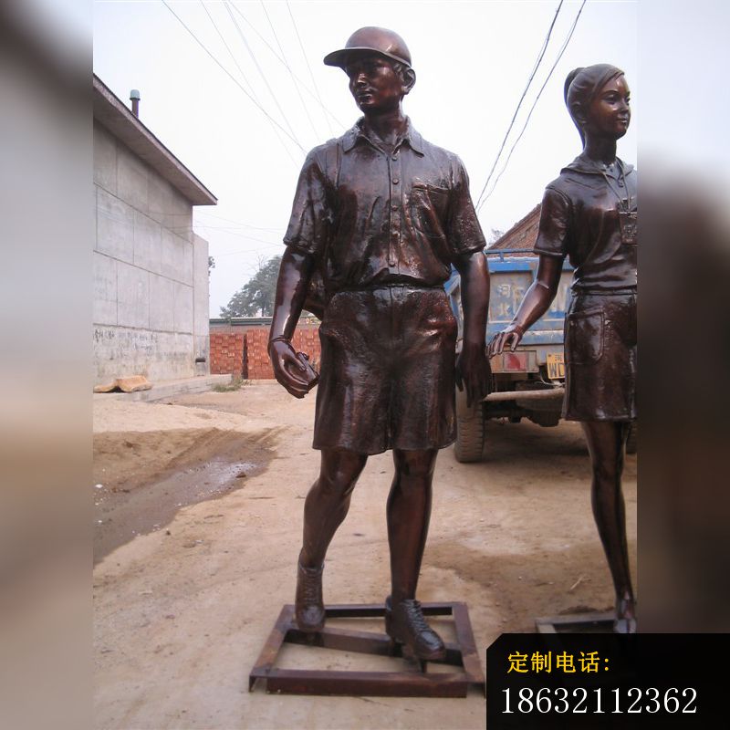 现代人物铜雕，广场人物雕塑 (2)_800*800