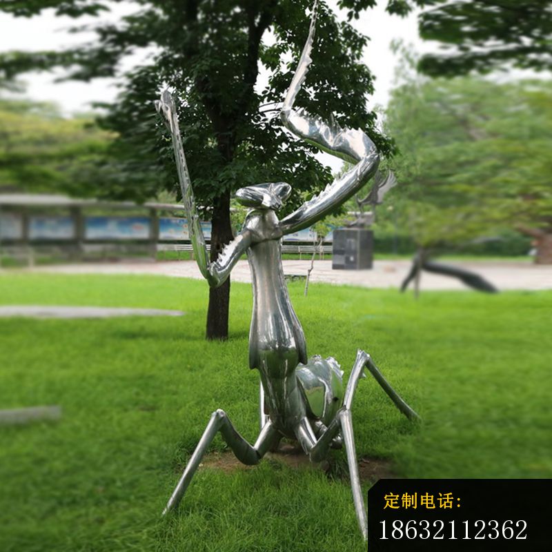 不锈钢螳螂雕塑 (3)_800*800