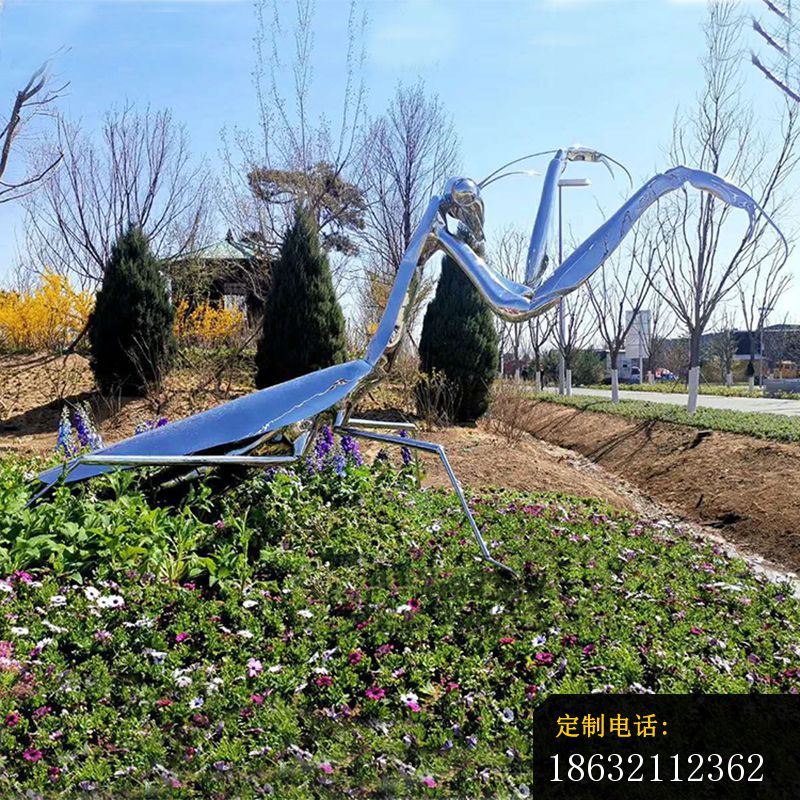 不锈钢螳螂雕塑 (2)_800*800