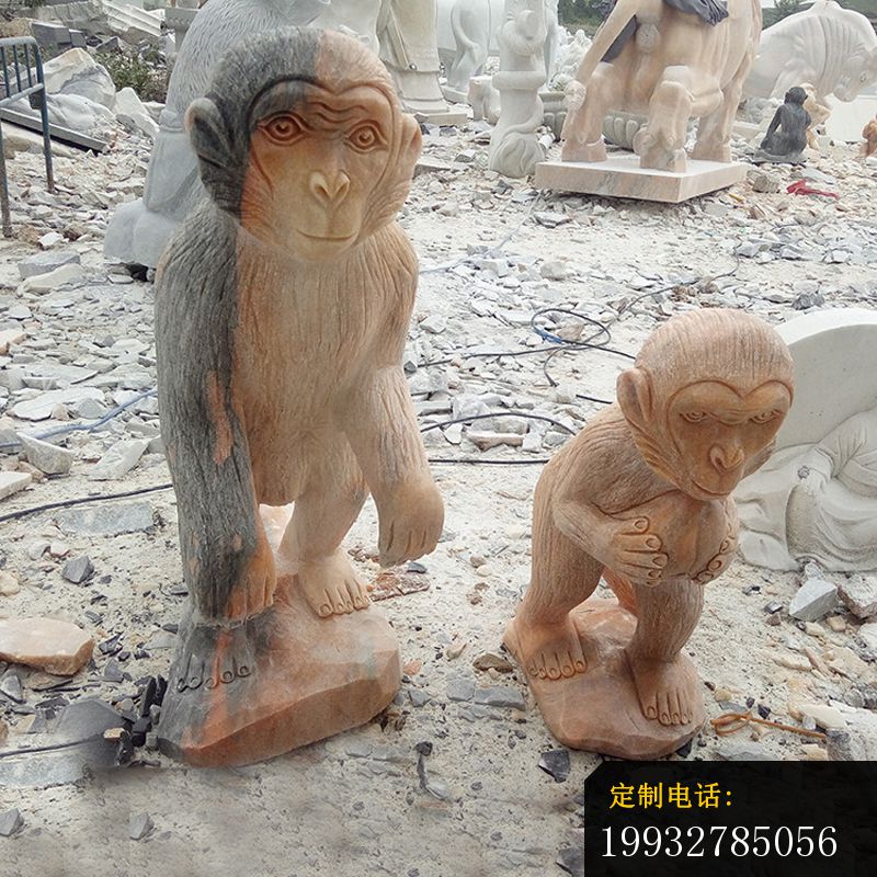 晚霞红大猴和小猴石雕 公园动物石雕_800*800