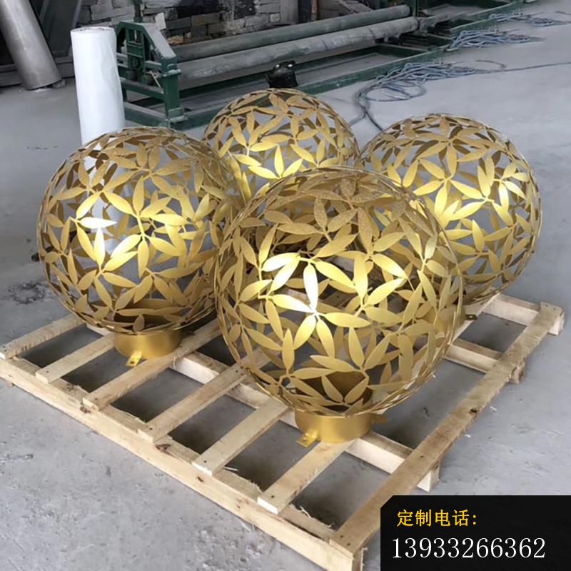 不锈钢树叶镂空球雕塑_800*800
