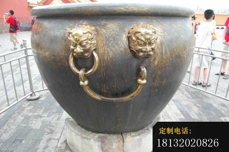 故宫水缸铜雕 圆形铜水缸 (4)_800*532
