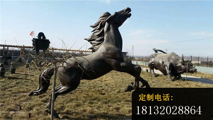 奔腾的马，公园景观雕塑_700*394