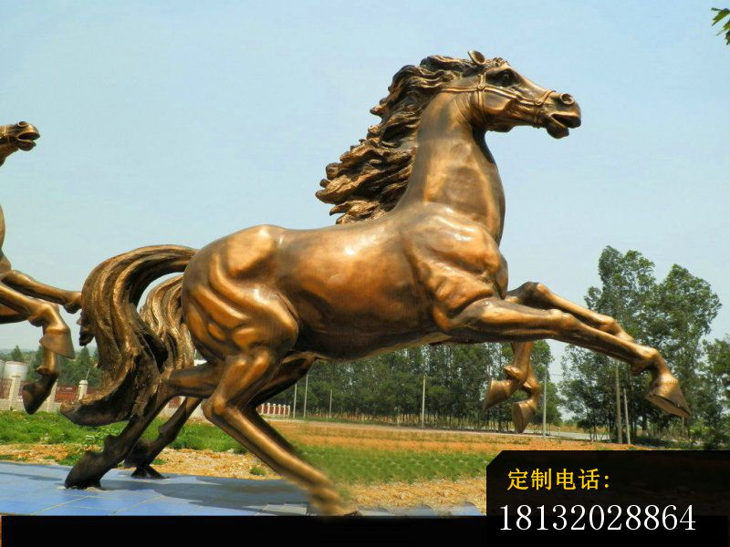 奔腾的铜雕马，公园动物铜雕_800*600