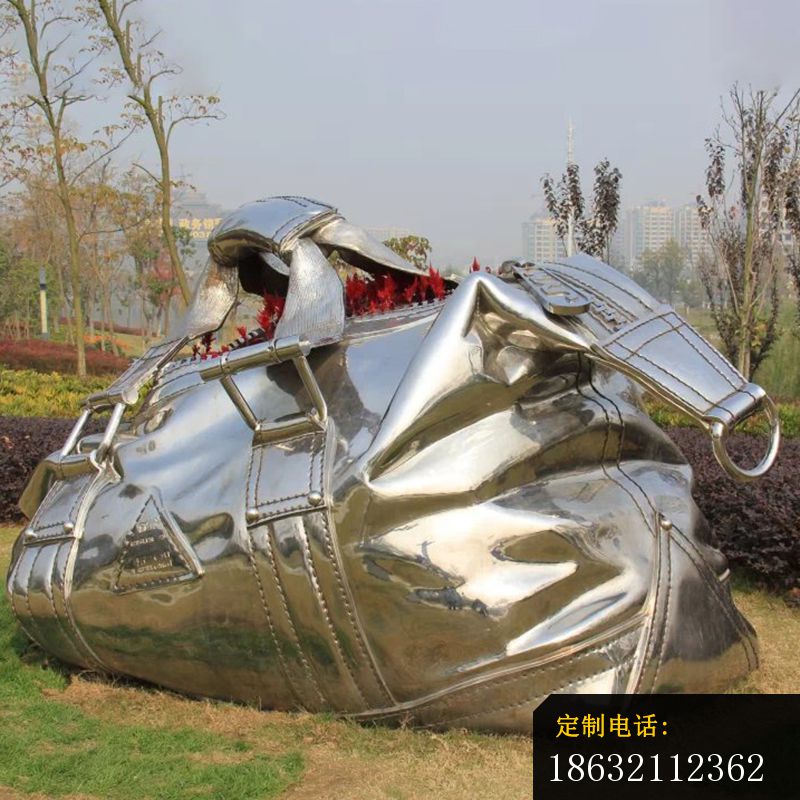 不锈钢手提包雕塑  公园不锈钢雕塑_800*800
