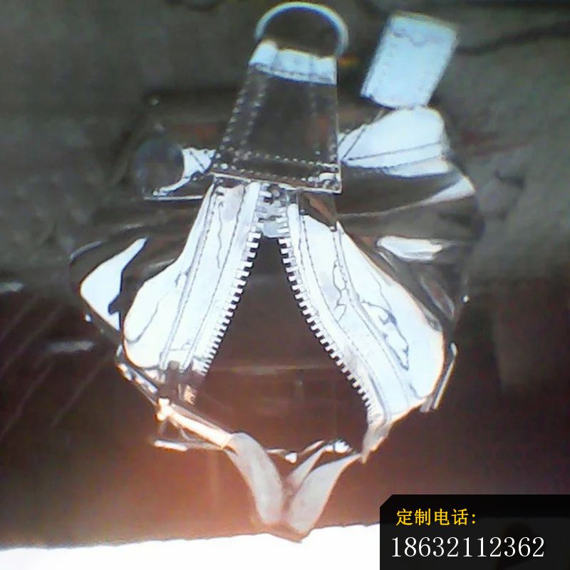 不锈钢手提包雕塑 (3)_800*800