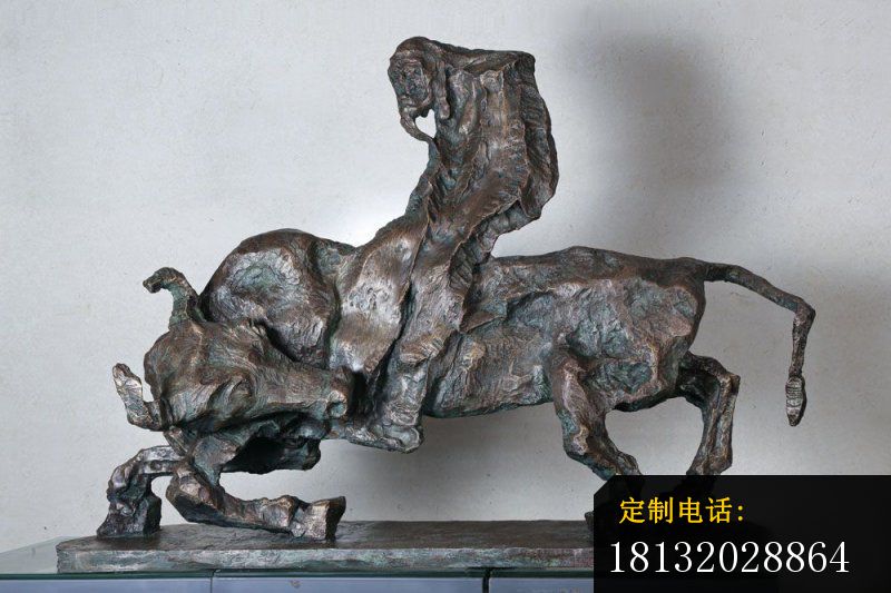 抽象的骑牛人物铜雕，公园动物雕塑_800*533
