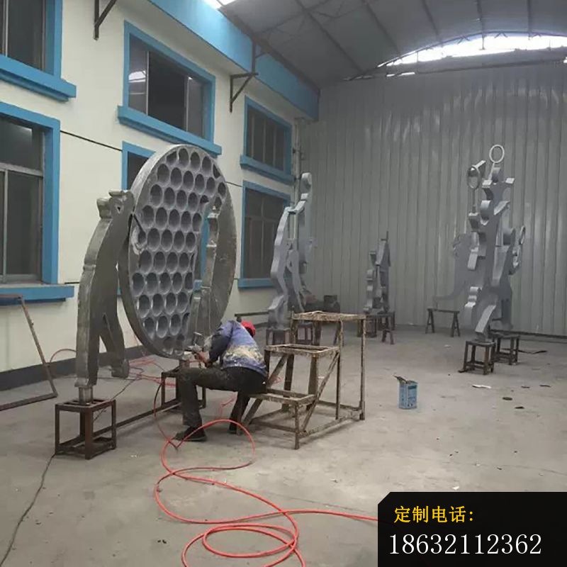 不锈钢打高尔夫球雕塑，广场不锈钢运动雕塑 (4)_800*800