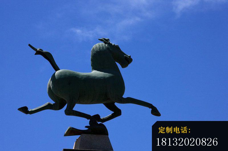 马踏飞燕雕塑 铜雕马 (4)_800*533