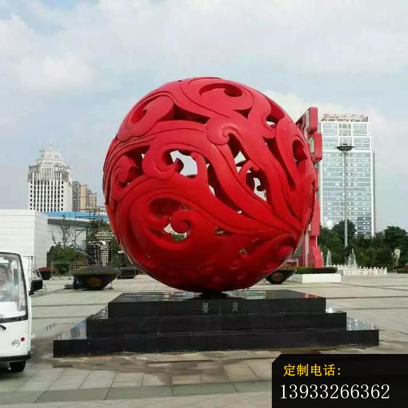红色不锈钢镂空球景观雕塑_800*800