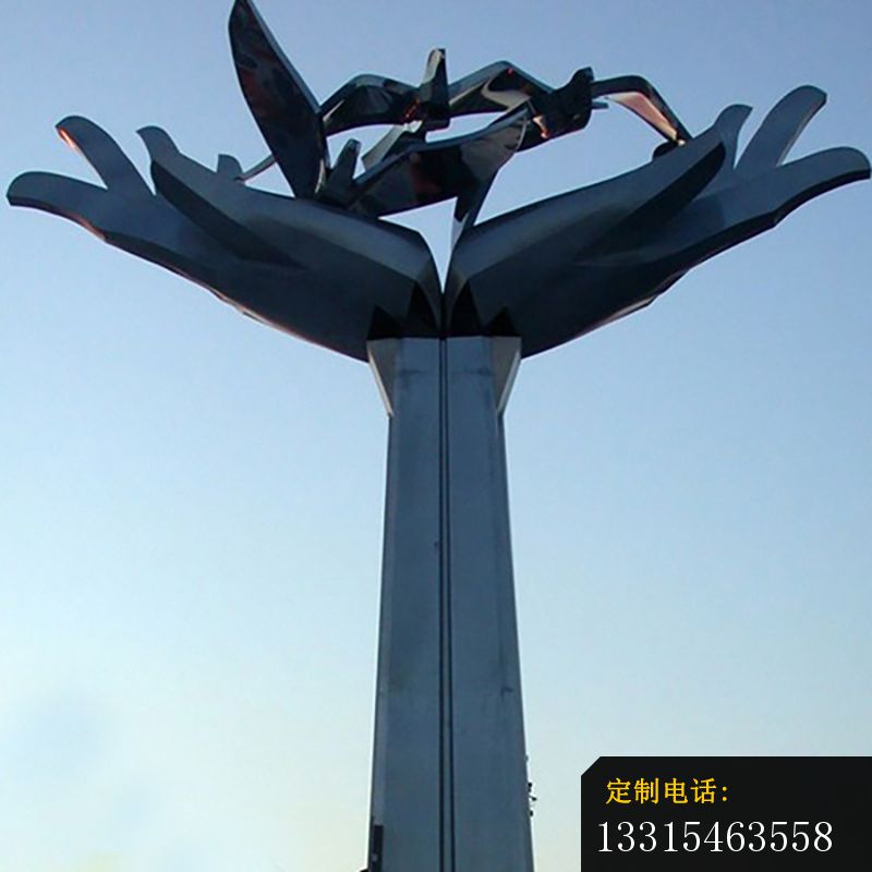 不锈钢手托鸽子  广场景观雕塑_800*800