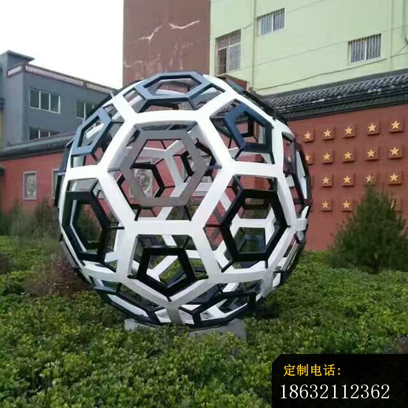 镂空足球雕塑，公园不锈钢雕塑_800*800