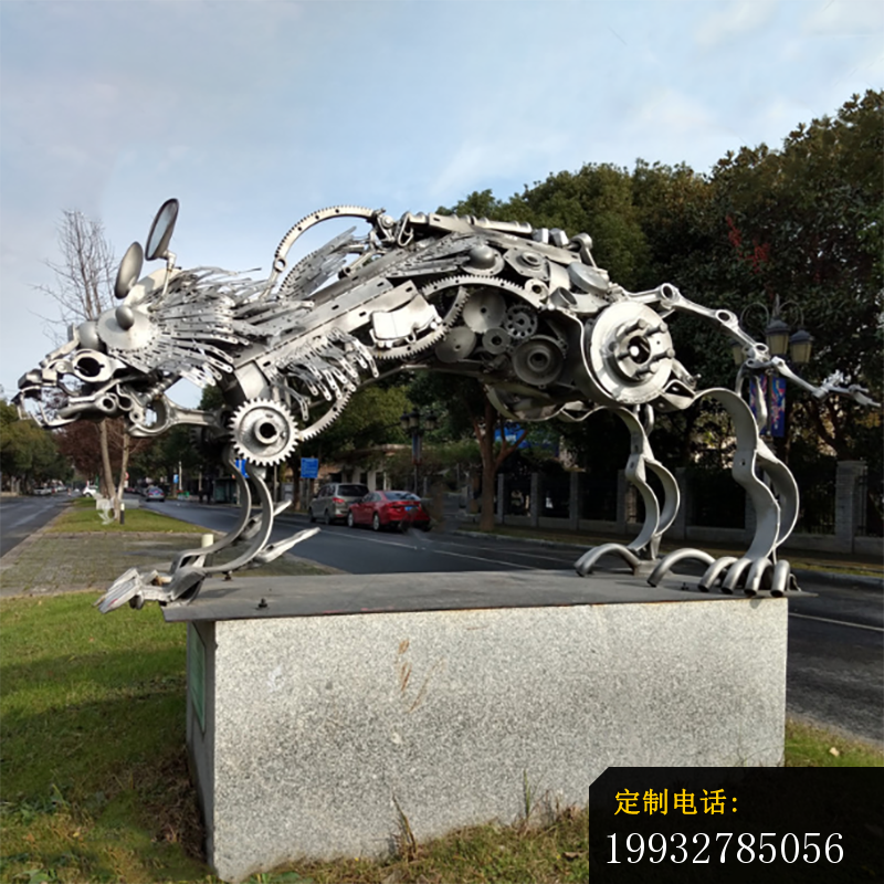 不锈钢狼雕塑 (2)_800*800