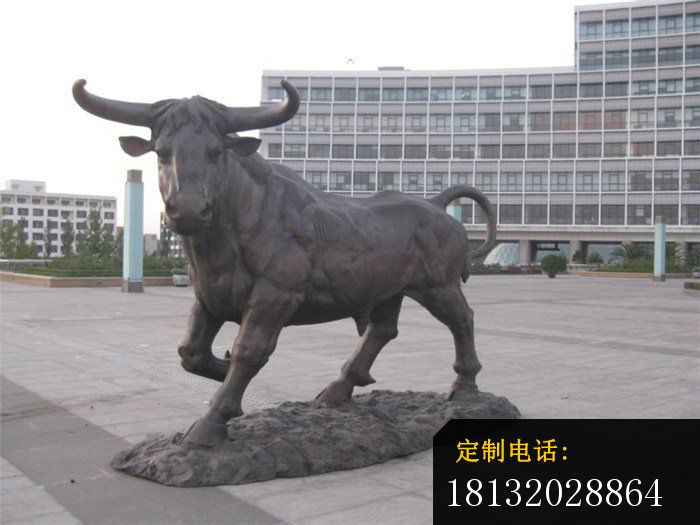 铜牛雕塑，广场景观雕塑_700*525