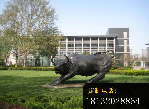 铜牛雕塑，公园动物雕塑_600*437