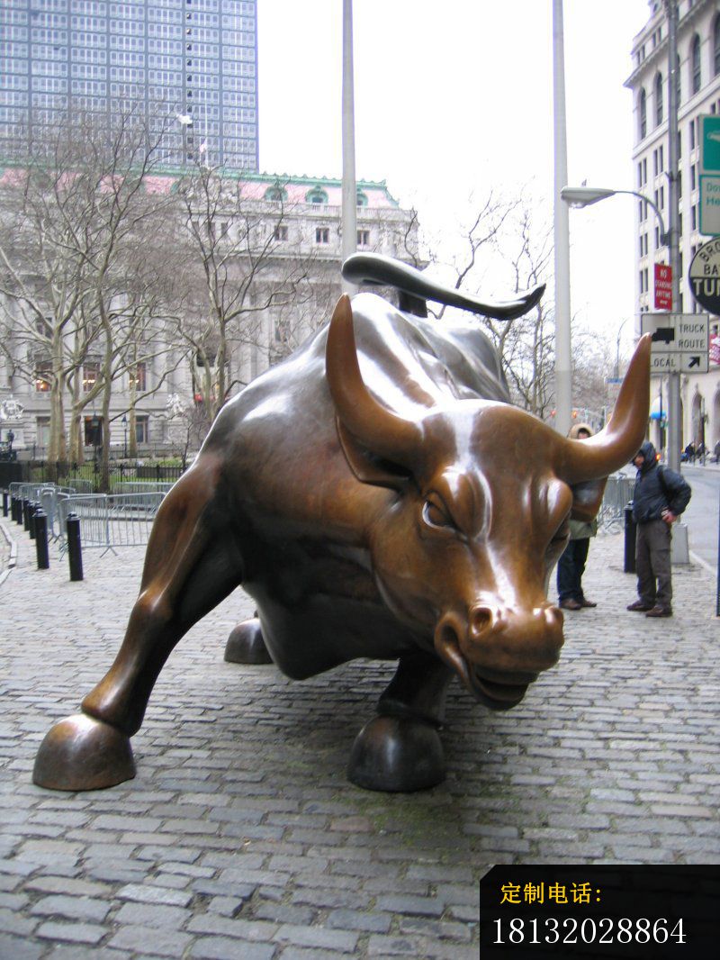铜牛雕塑，华尔街牛 (8)_800*1066