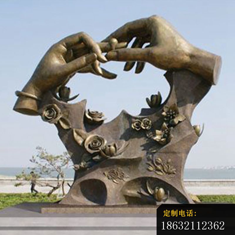 不锈钢戴戒指  广场景观雕塑_800*800