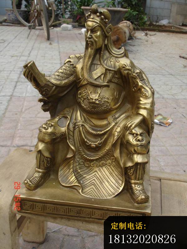 关公看书铜雕铸铜关二爷雕塑 (1)_600*800