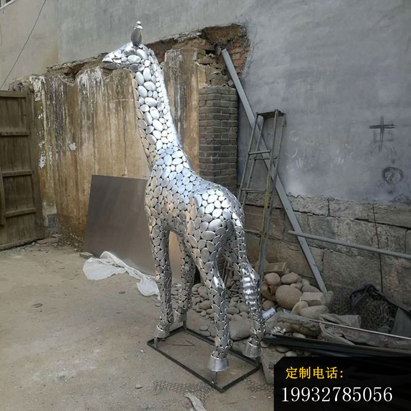 不锈钢长颈鹿雕塑 (3)_800*800