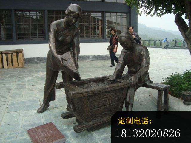 捡茶铜雕广场小品人物雕塑 (2)_640*480