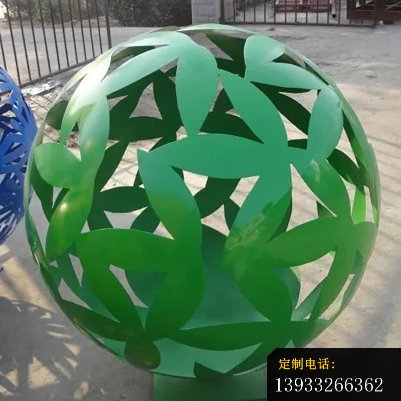 公园彩色不锈钢镂空花球景观雕塑_800*800
