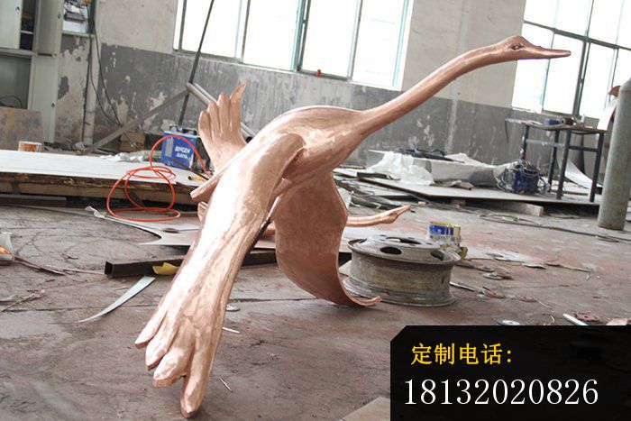 天鹅铜雕铸铜动物雕塑_700*467