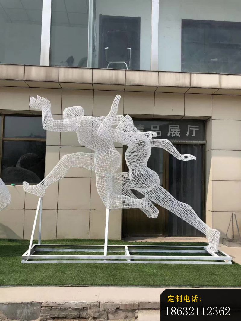 不锈钢运动跳远人物雕塑 (1)_799*1066