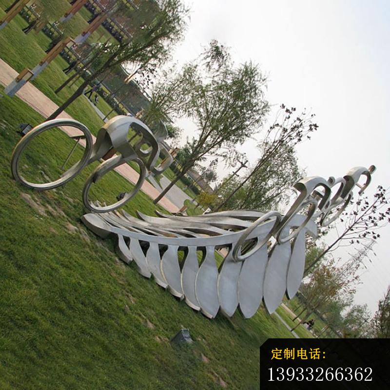 不锈钢骑车景观人物雕塑_800*800