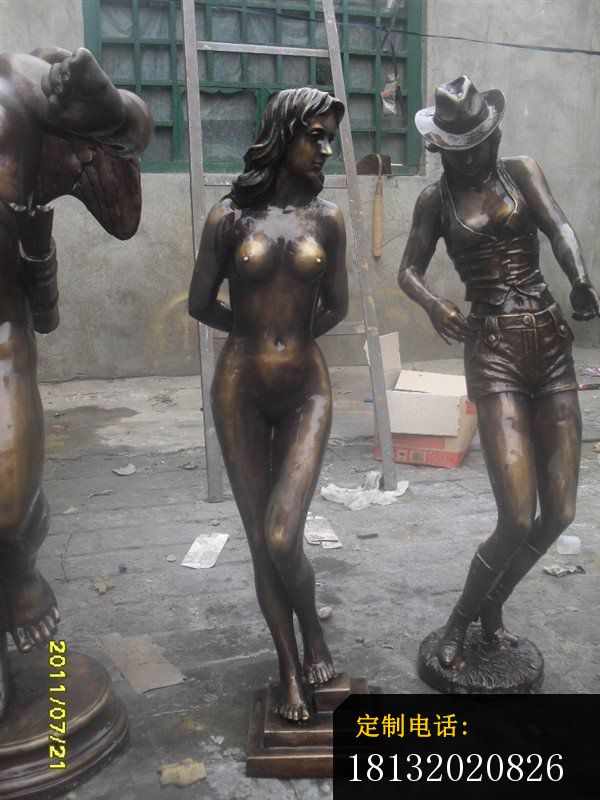 西方美女雕塑玻璃钢仿铜人物雕塑 (2)_600*800