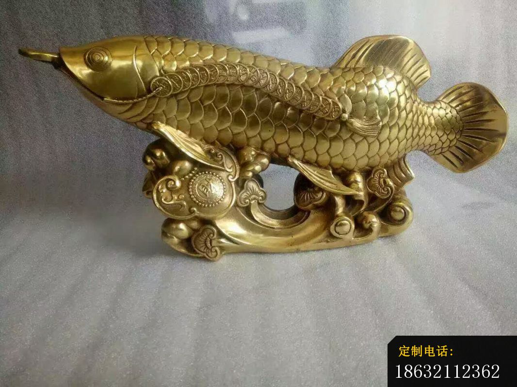 招财金龙鱼雕塑_1066*799
