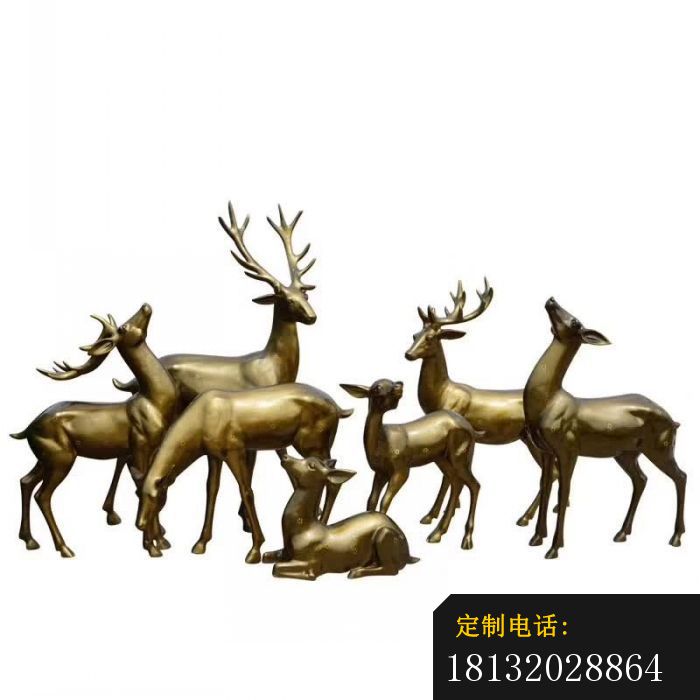 黄铜色鹿群雕塑_700*700
