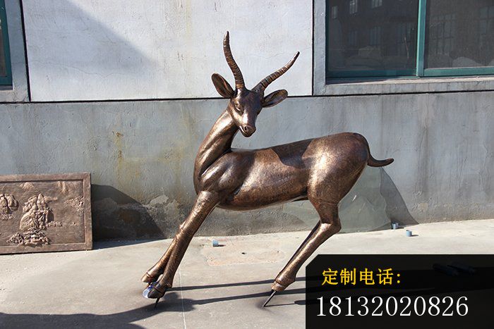 铸铜小鹿雕塑公园动物铜雕 (8)_700*467