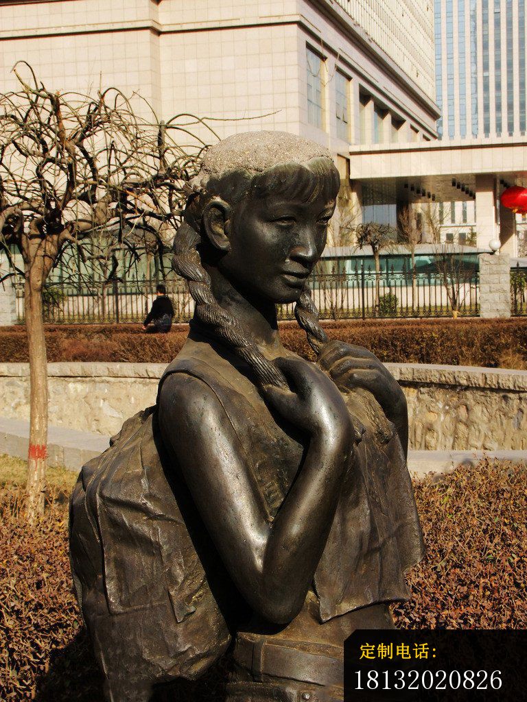 背书包的女孩铜雕，公园人物铜雕_768*1024