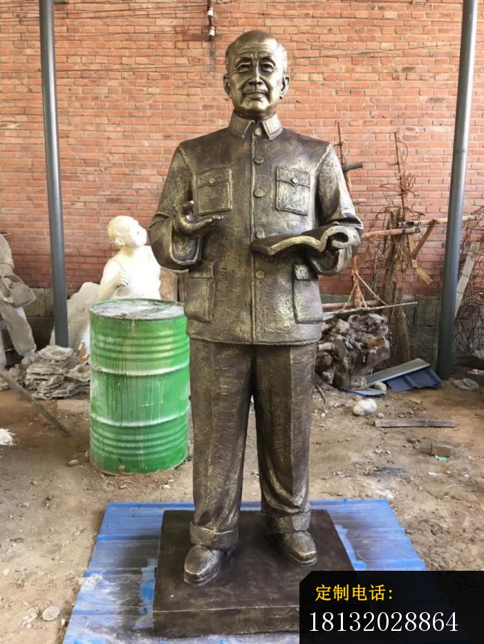 钱学森名人铜雕_700*932