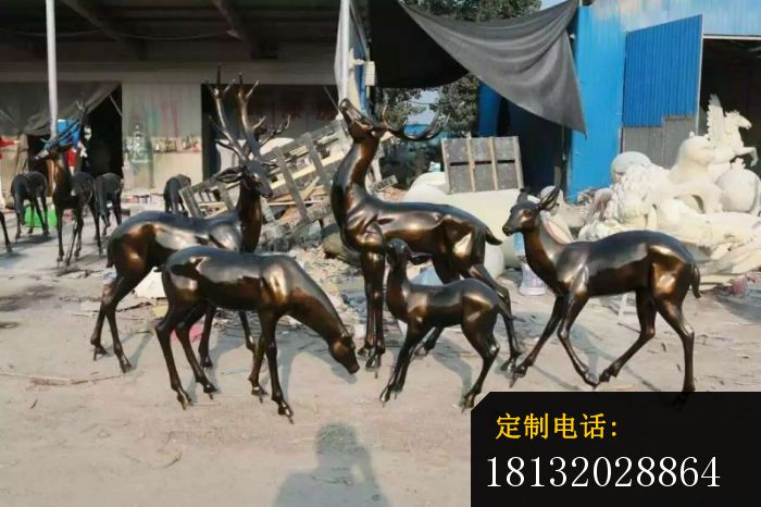 群鹿铜雕_700*466
