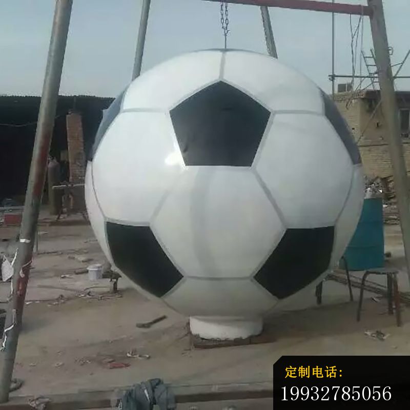不锈钢足球雕塑，公园不锈钢雕塑_800*800