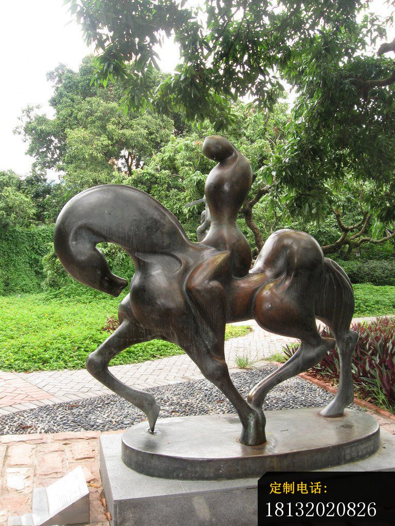 抽象骑马人物铜雕，公园景观铜雕_768*1024